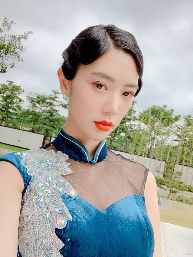 天鹅芭热门8
